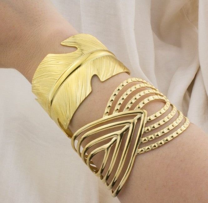 Brazalete Pluma Dorado