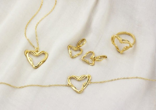 Gold Chained Bracelet