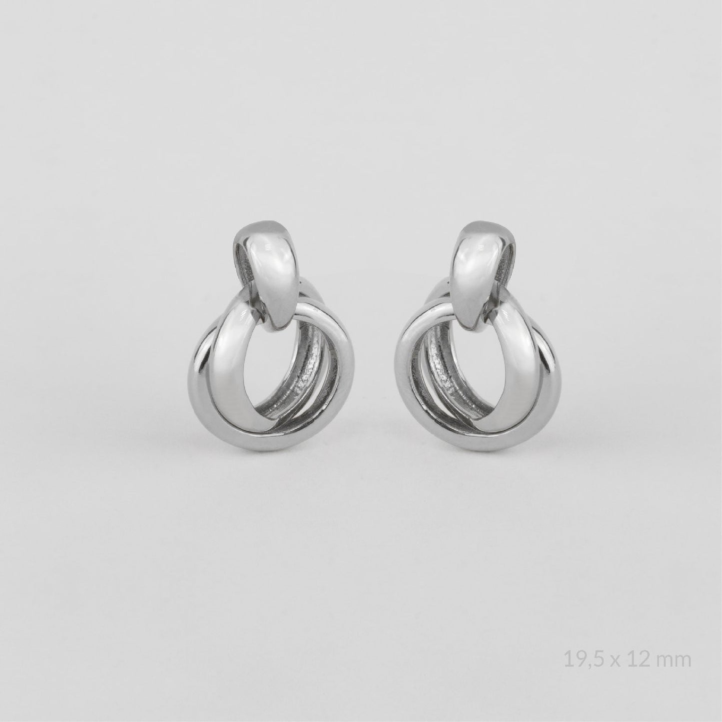 Must have pendientes every day